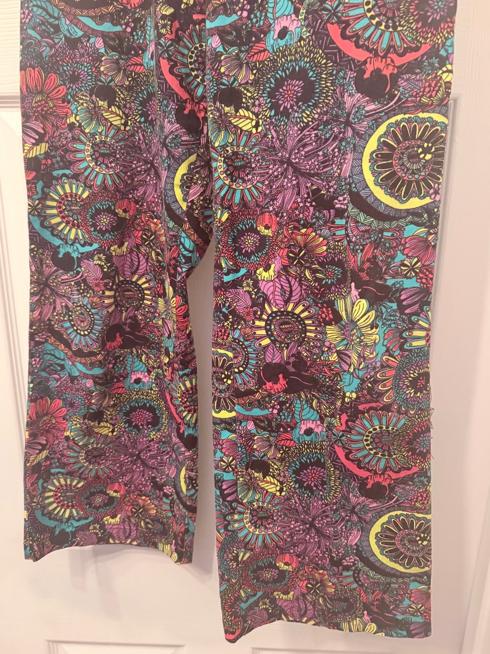 Nooworks California trousers featuring a busy, multicoloured floral print. - Picture 3 of 5